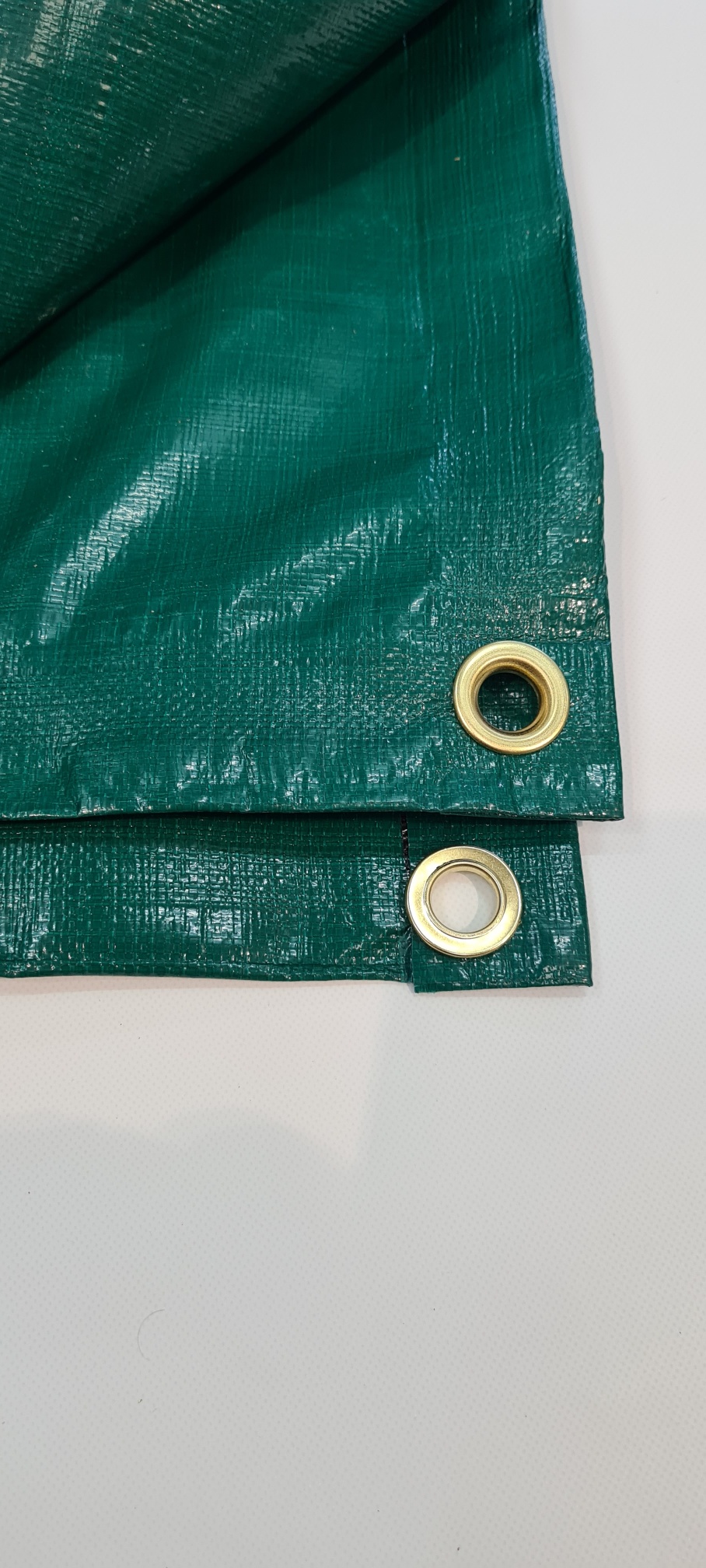 Heavy Duty 220gsm Tarpaulin